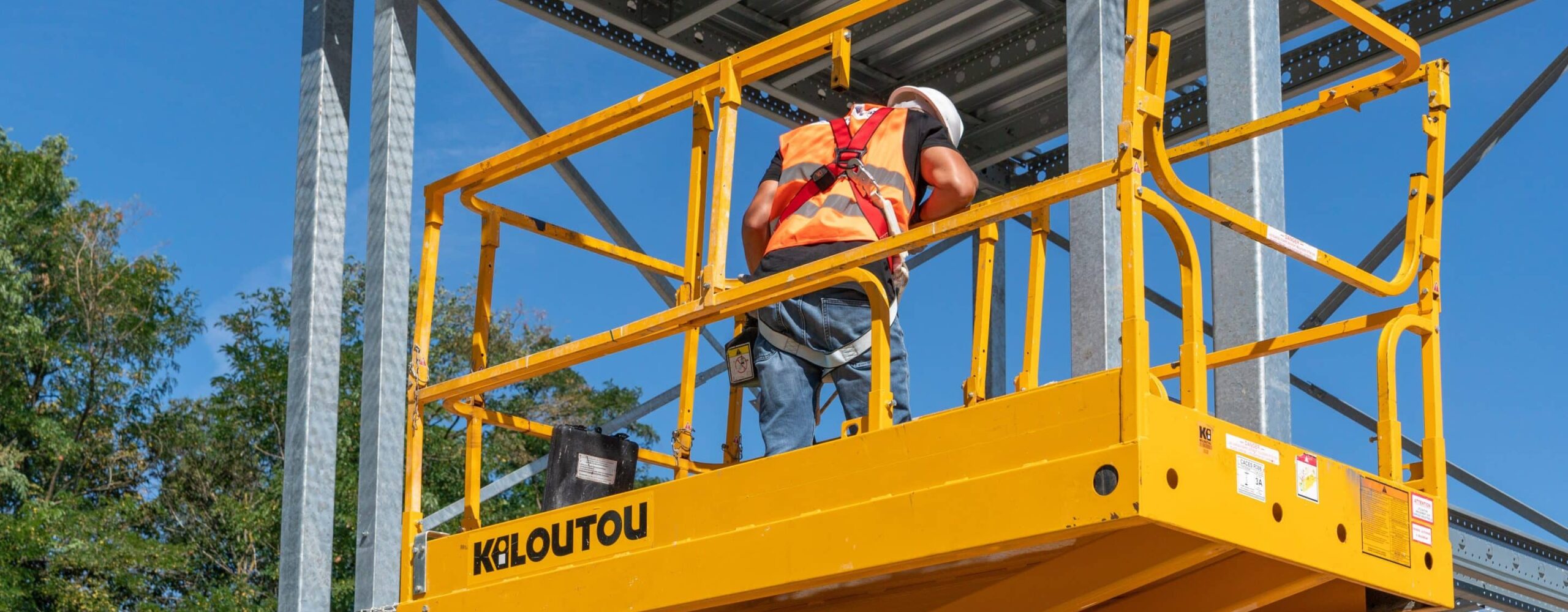 Trabajar en alturas: ¿cuáles son las precauciones a tomar?