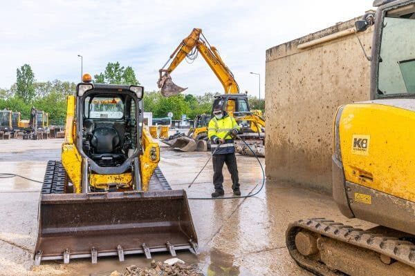 ¿Excavadora de orugas o excavadora de ruedas: cuál elegir?