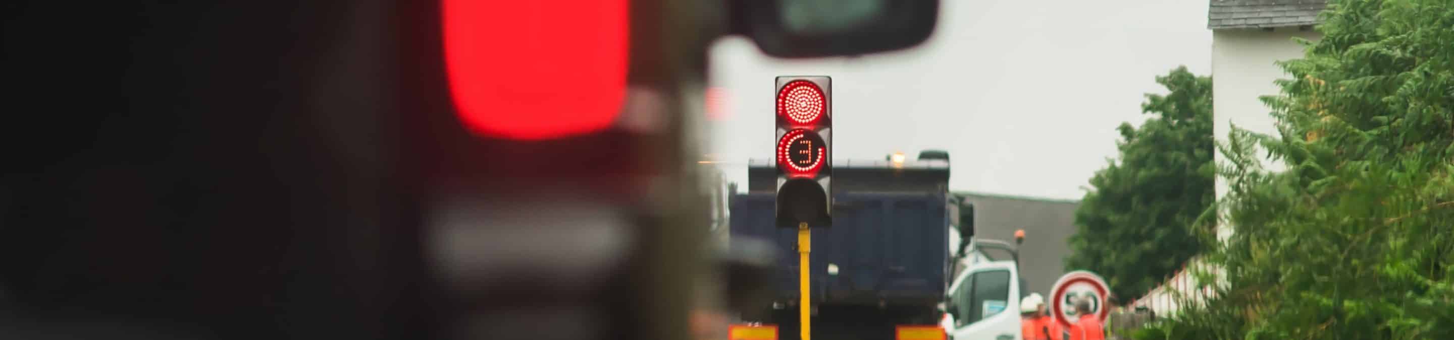 Sicherheit und Beschilderung