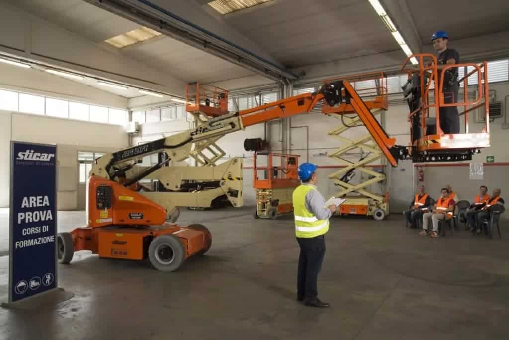 Formazione piattaforme aeree con e senza stabilizzatori