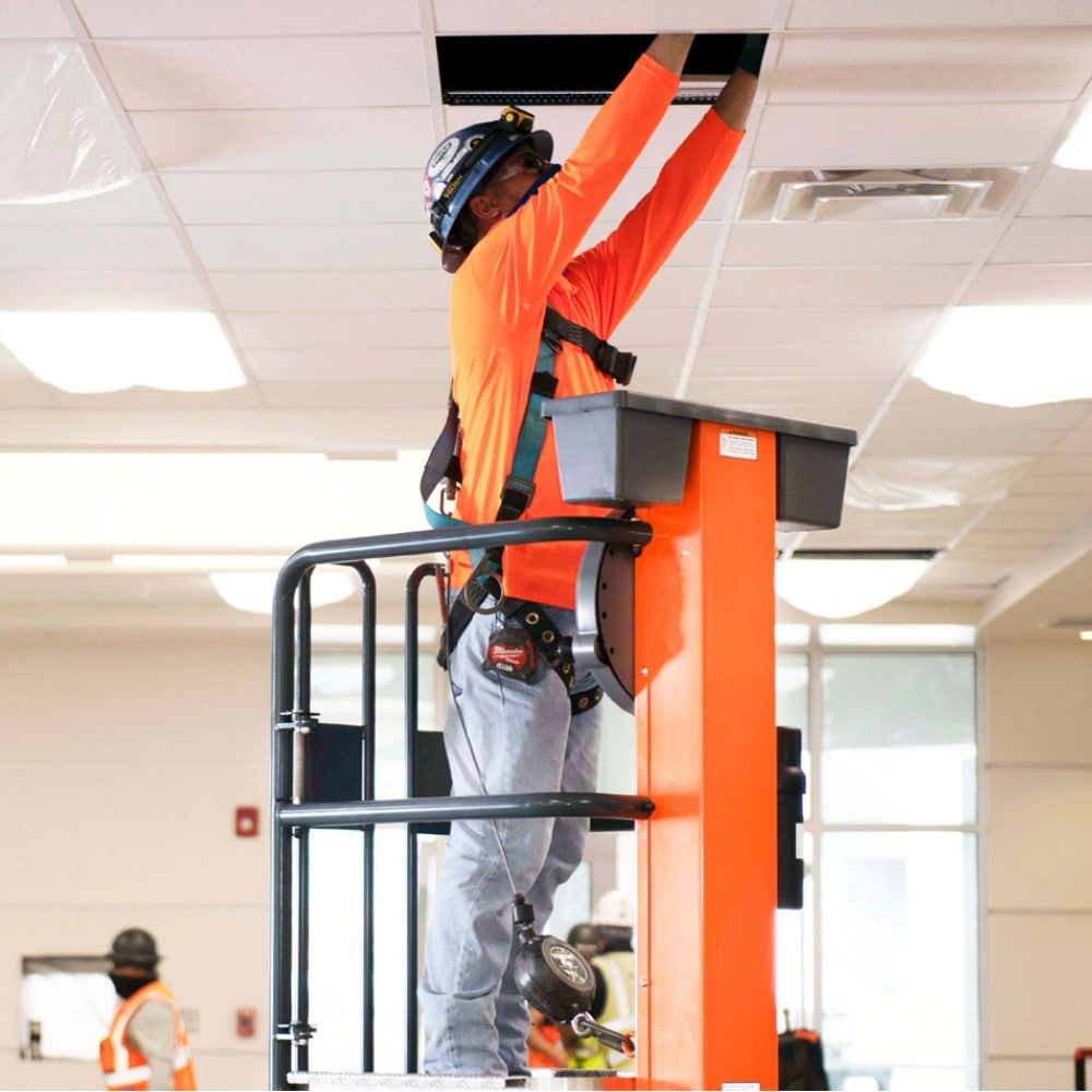 piattaforma jlg ecolift Kiloutou Italia