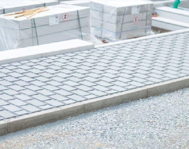 Jak przygotować podłoże pod kostkę brukową?